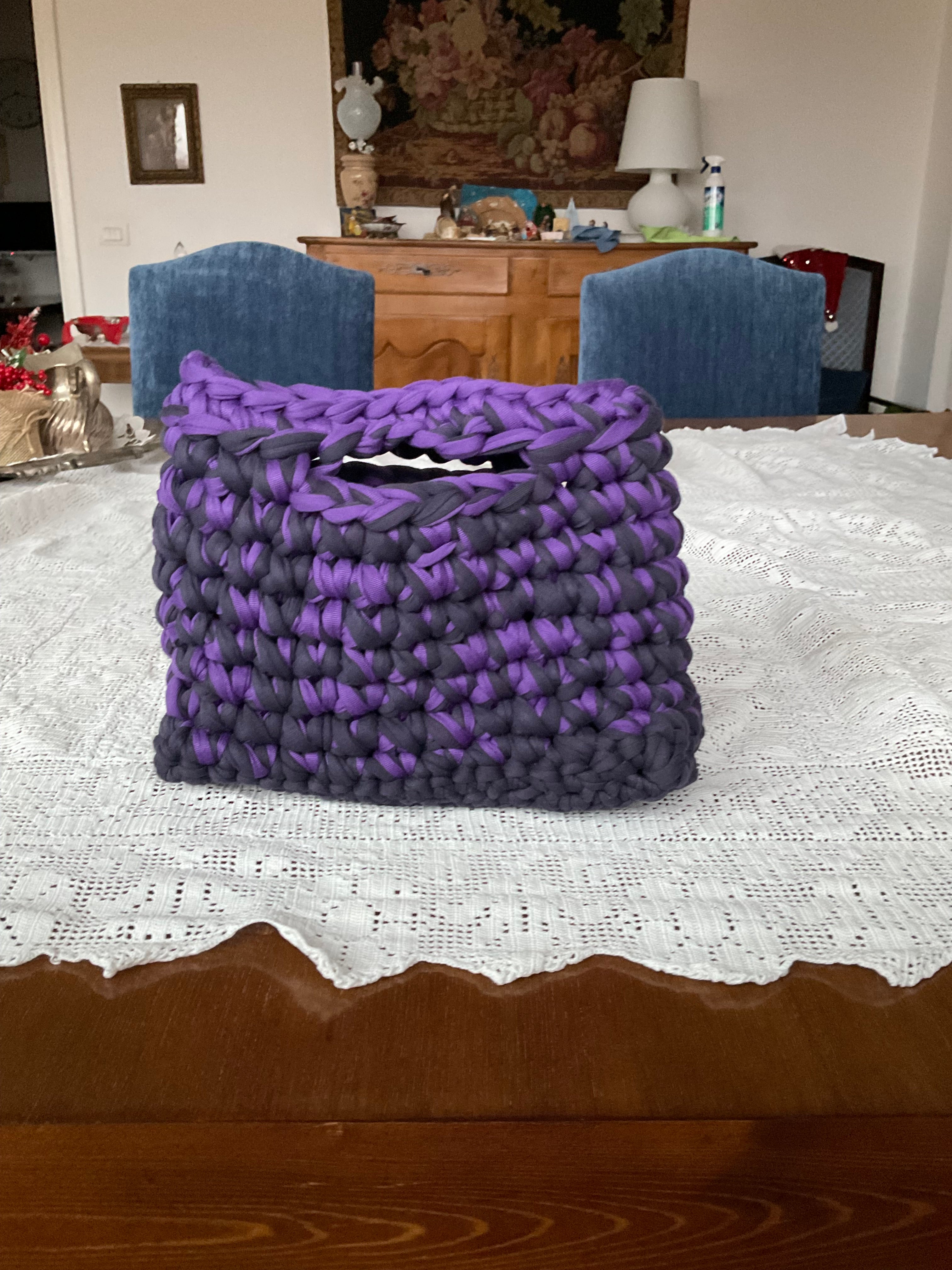 Borsa blu e viola fatta a mano